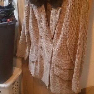 Womans fur collar blazer jacket